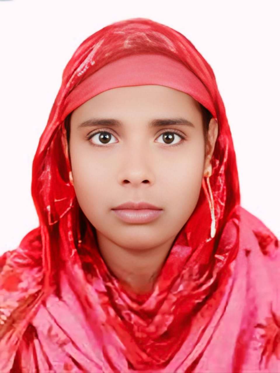 عاملة منزلية , بنجلاديش , تنظيف المنزل , جليسة اطفال , كى الملابس