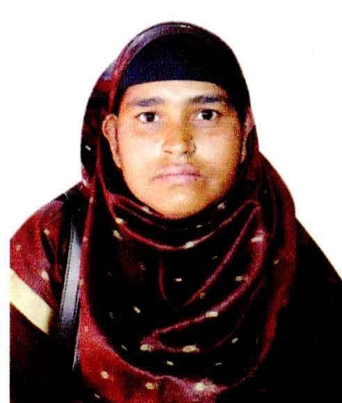 عاملة منزلية , بنجلاديش , تنظيف المنزل , جليسة اطفال , كى الملابس